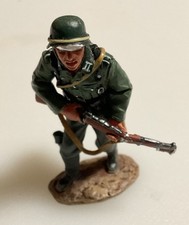 King and Country German Soldier 2002 Condition Issue