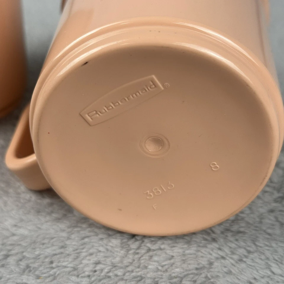Vintage Rubbermaid Coffee Mugs Cups Peach Color #3813 Set of 2 - Image 4 of 4