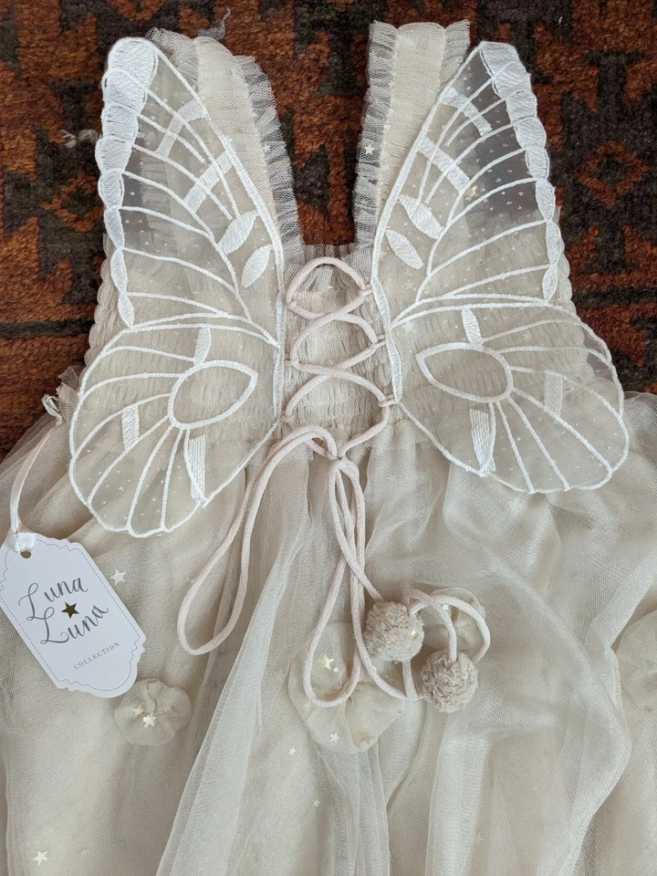 Vestido Luna Luna Cloude Floral Apliques Tul Mariposa Ala Flor Niña Talla 6/7 Foto 3 de 4