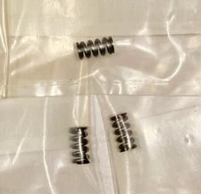 3 pieces new Yamaha compression springs 90501-13720-00 TT600 IT250K YZ250N YZ490