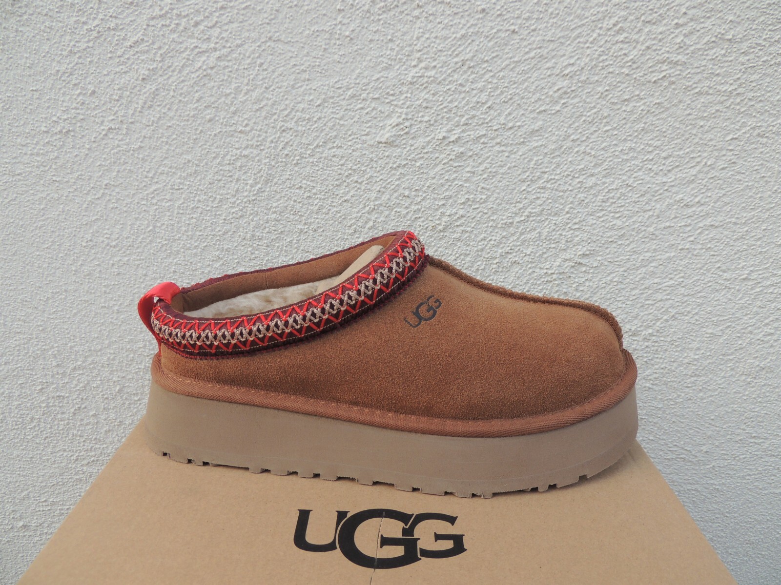 uggs tazz suede platform slippers