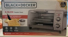 BLACK+DECKER 4-Slice Stainless Steel Toaster Oven (Silver) TO1700SG