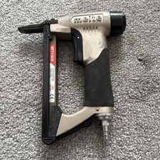 Meite MT7116 22GA 3/8'' Crown Pneumatic Upholstery Air Power Stapler Gun