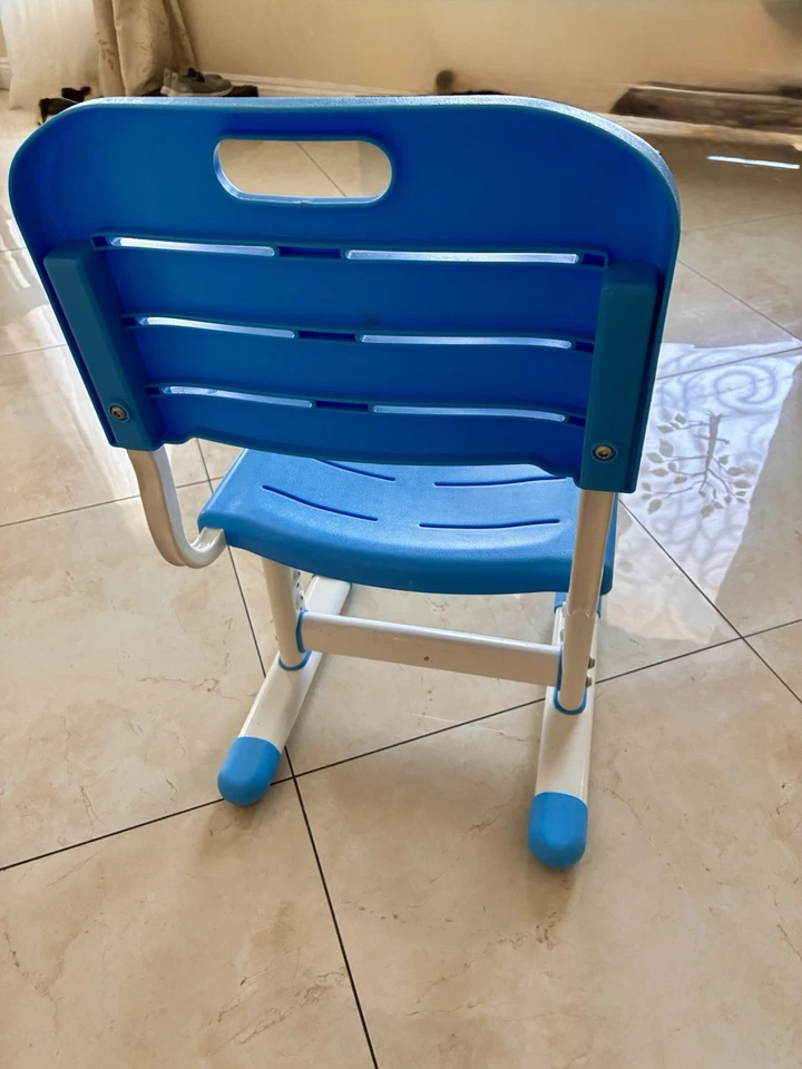 Conjunto de cadeira de mesa infantil, altura ajustável mesa de estudo funcional gaveta de puxar para crianças - Imagem 3 de 4