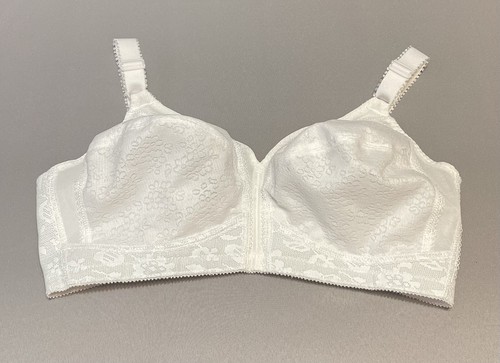 Vintage Sears Timeless Comfort Wireless Lace Floral White Bra 40C Support Comfy - Picture 5 of 11