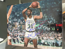 Celtics Cedric Maxwell signed 8x10 W/COA