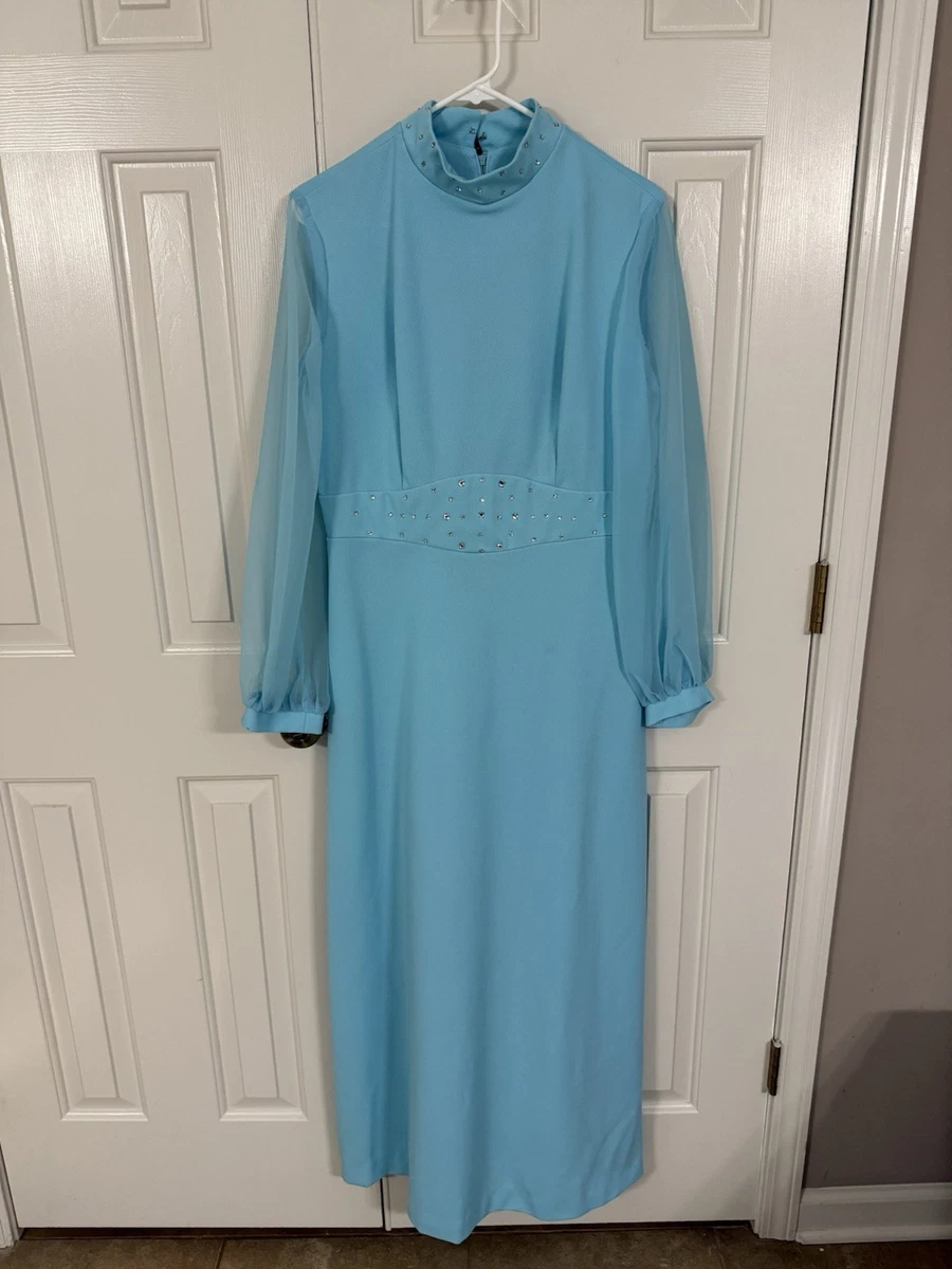 jcpenney light blue dress J. C. Penney Vintage Dresses for Women for sale shoes:Classic Cap Toes Women Velvet Long Sleeve Size:15½   32/33