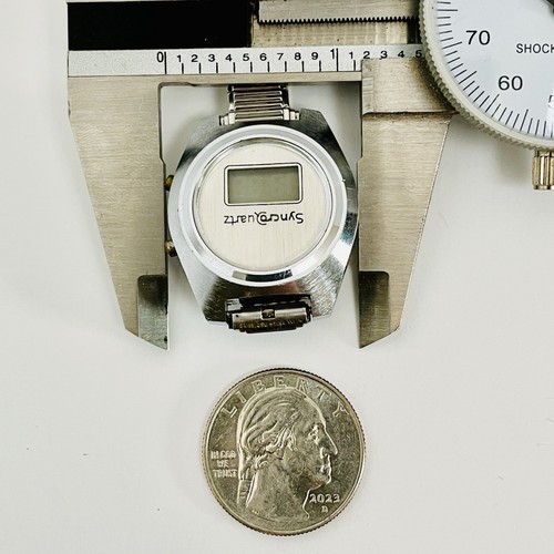 VTG 1970s Syncro Quartz by Microma Early Gen LCD Digital Watch Stretch Not Testd - Picture 6 of 6