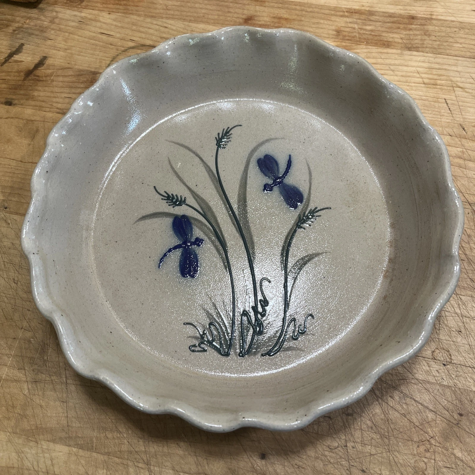 Salmon Falls Pottery 2007 Dragonfly Print Pie Plate HTF NO CHIPS NO CRACKS EVC