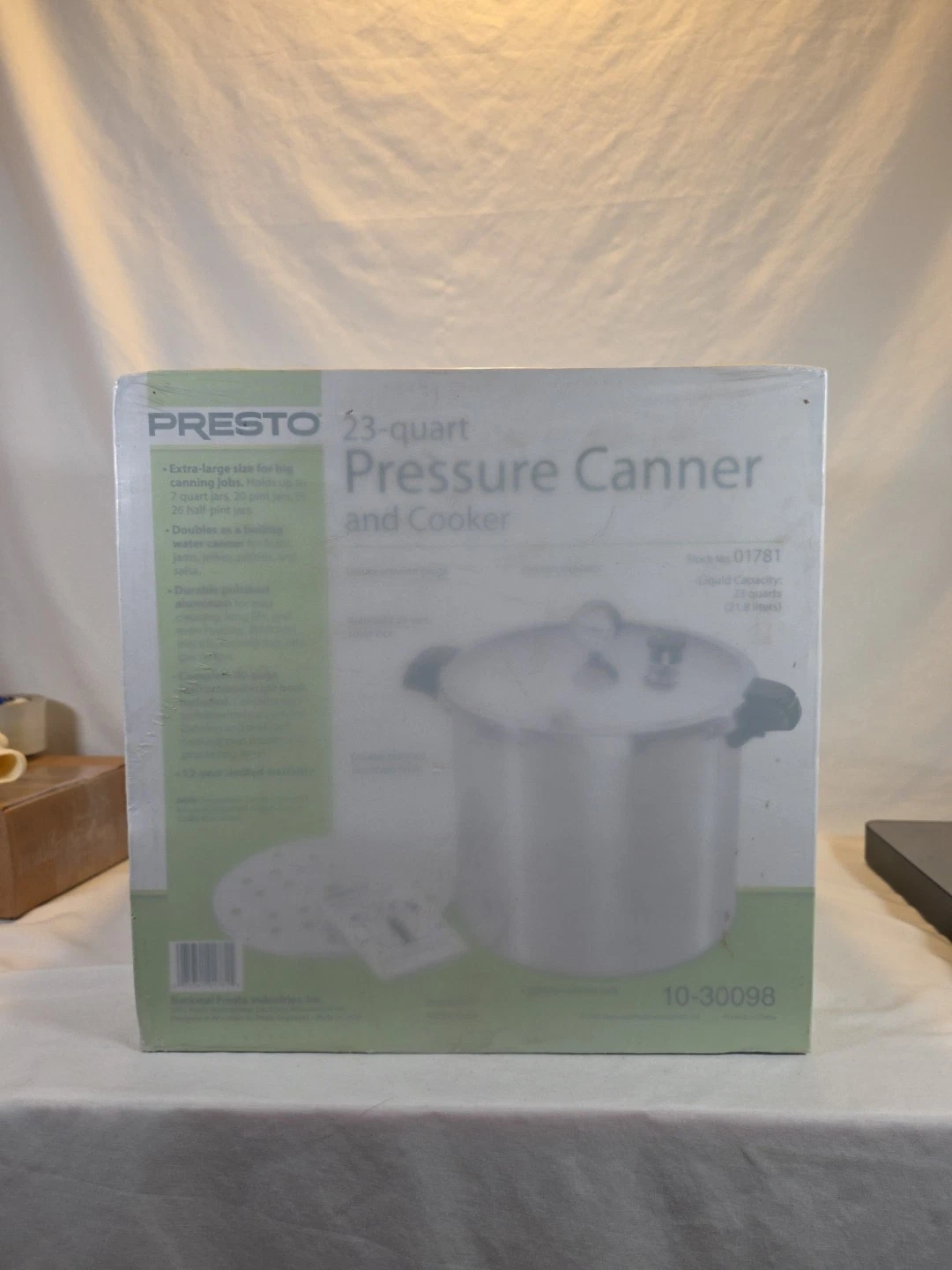 Presto 01781 23qt Pressure Canner & Cooker - Silver