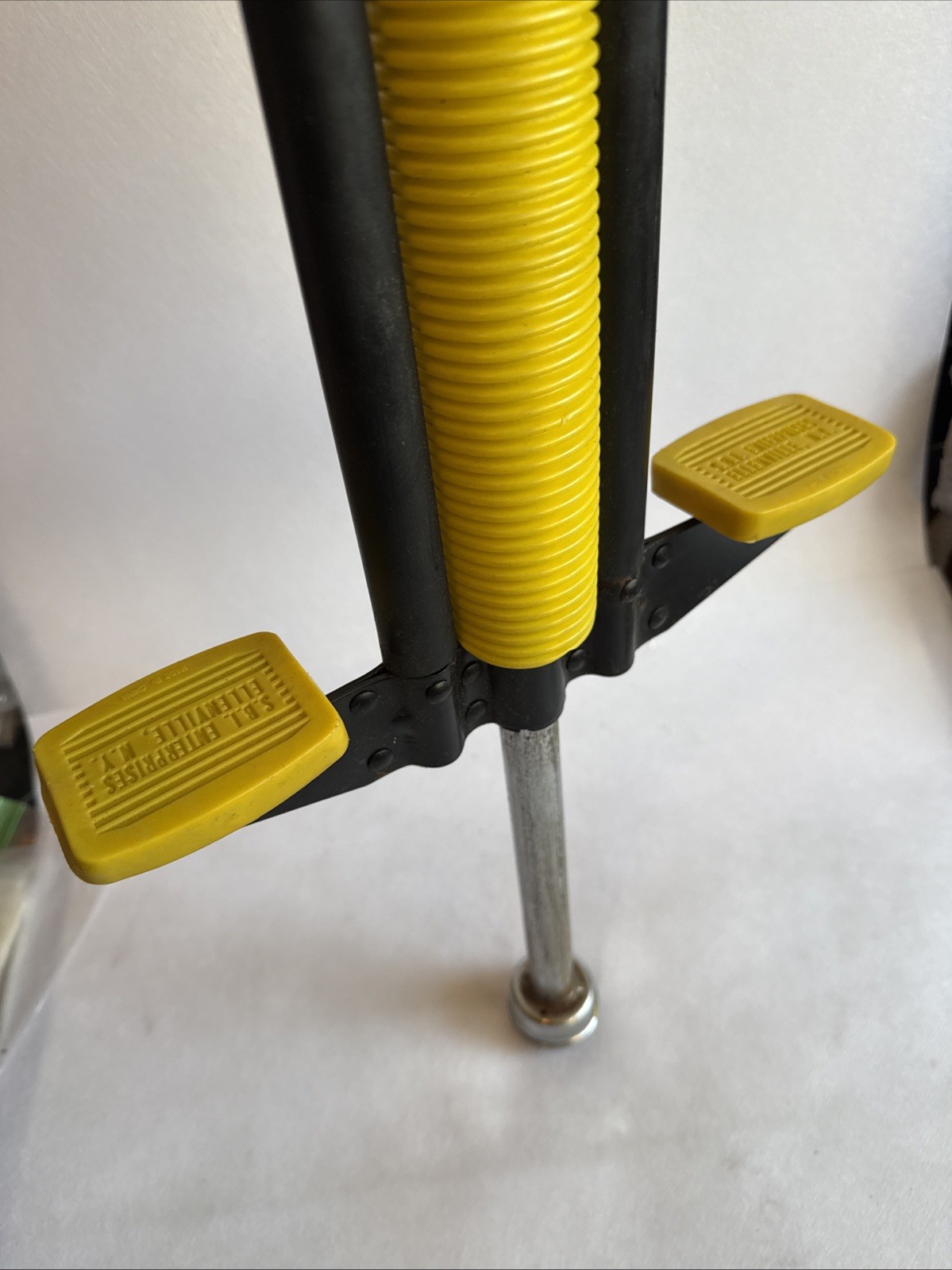 Vintage SBI Enterprises Master Pogo Stick Yellow Fun Jump Toy