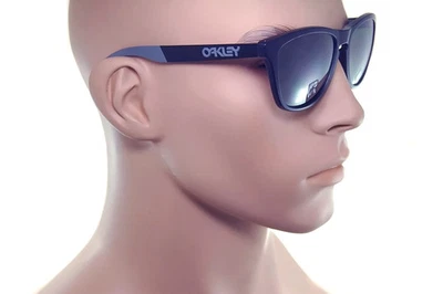 Oakley Frogskins Polarisé OO9428F-10 Hommes Asiatique Fit Lunettes de Soleil Mat - Photo 1/4