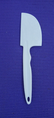 Cuisinart DLC-650 Food Processor Spatula Scraper For Bowls DLC-10 Genuine OEM