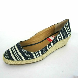 lucky shoes espadrilles