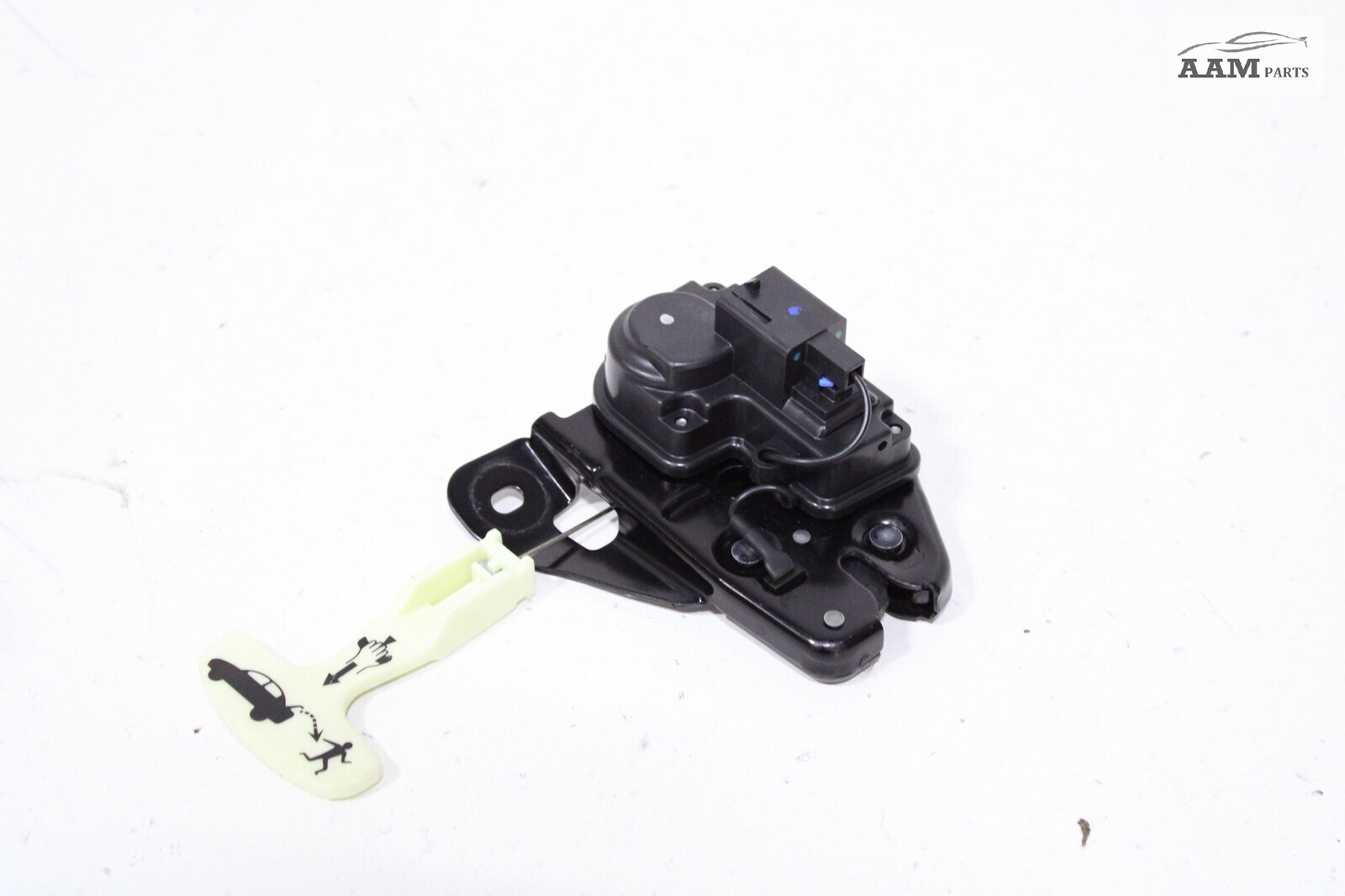 14-21 MASERATI GHIBLI M157 TRUNK LID LATCH LOCK ACTUATOR & EMERGENCY HANDLE OEM