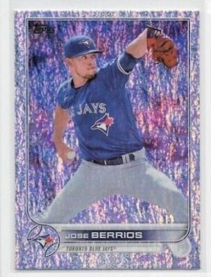 2022 Topps Factory Set JOSE BERRIOS Sparkle Foil Board /390 BLUE JAYS #29