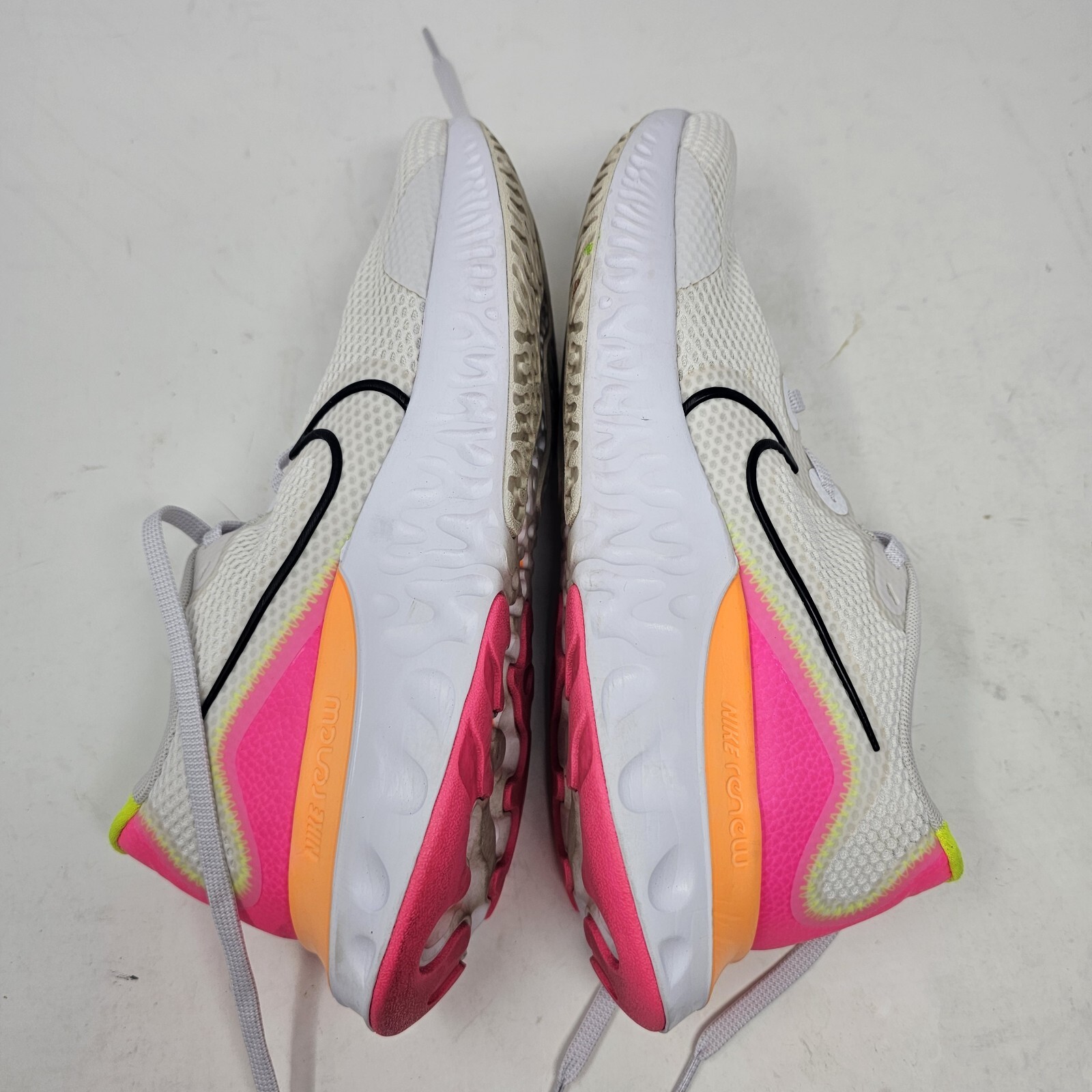 Nike Women's Renew Run CK6360-005 White Multi Running Shoes Sneakers Size 11 thumbnail 5
