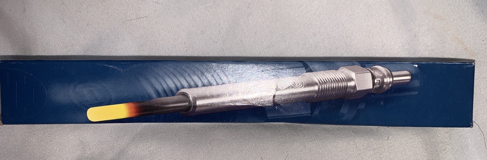 Bosch  Glow Plug For Honda Civic Vauxhall Corsa Astra Meriva 1.7 CDTi