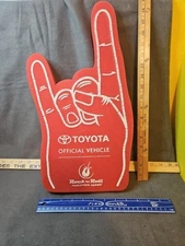 Foam Finger Rock N Roll Devil Horns TOYOTA ROCK AND ROLL MARATHON SERIES 