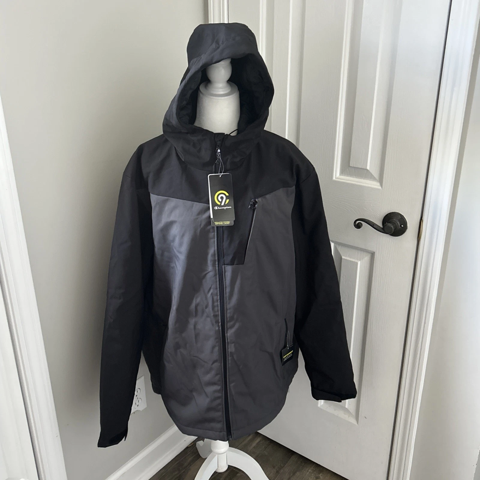 Champion C9 Insulated Hooded Softshell Jacket XXL Target Exclusive