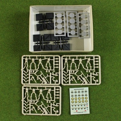 VINTAGE Warhammer Skeleton Warriors, Plastic - OOP Citadel Undead Vampire Counts