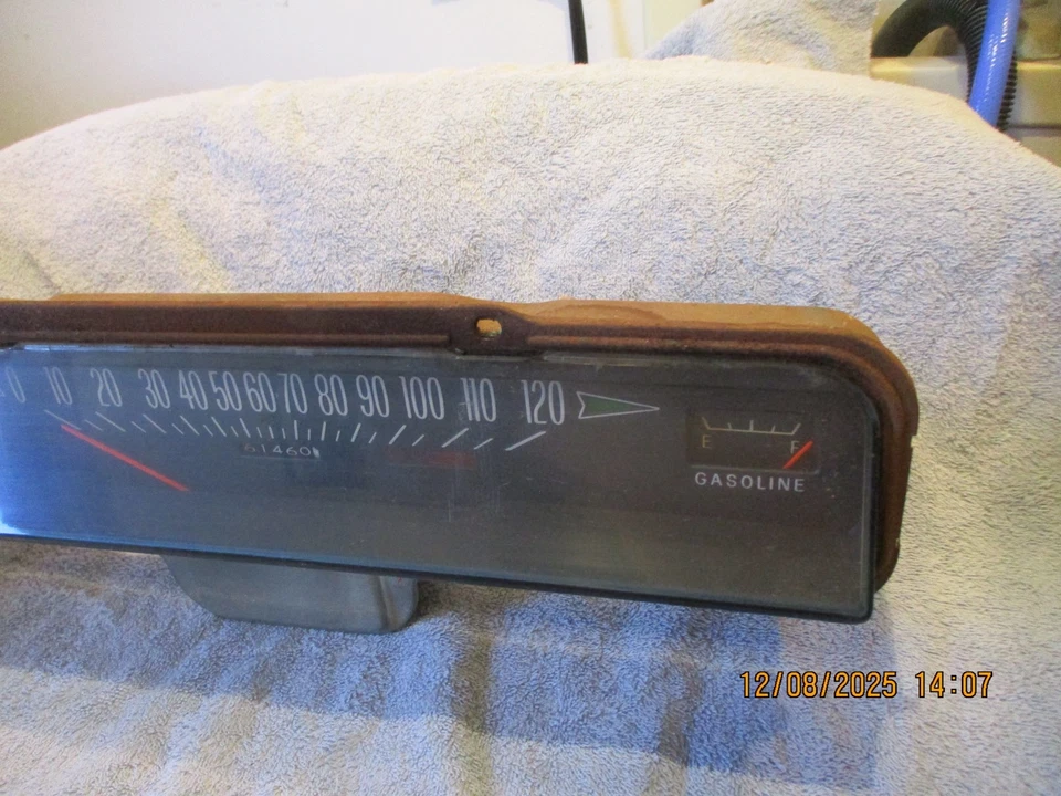 Pontiac Catalina GM 1963-1964 tablero velocímetro clúster 61.460 millas probado Foto 4 de 4