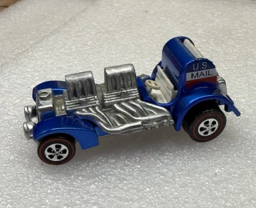 Hot Wheels Redlines *RESTORED* Special Delivery Spectraflame Blue w/white Int