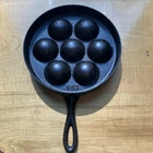 Antique 9" Griswold #31-963 Cast Iron Poached Egg Danish Cake Pan