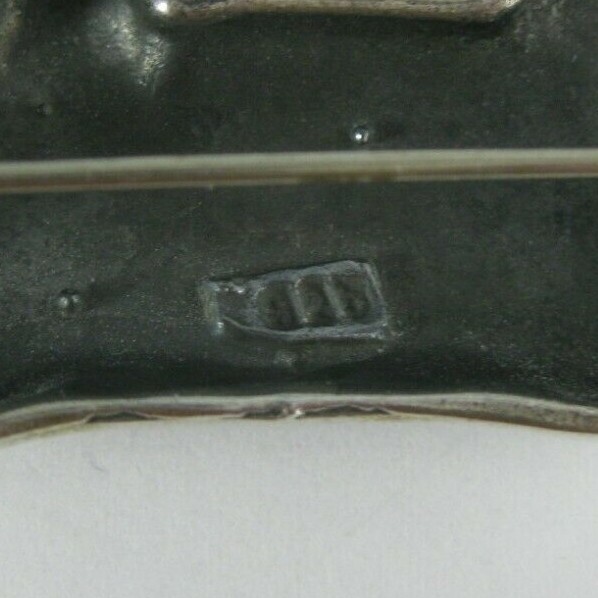 Vintage Sterling Silver Dot Pattern Stalking Leop… - image 4