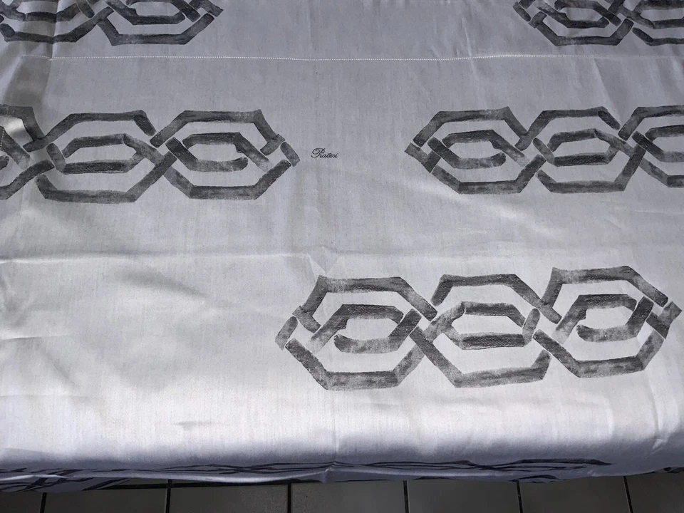 NUEVO PRATESI EURO SHAM 26x26” “GATSBY” GRIS Y NEGRO ORG $440 (#119) VENTA 🔥 Foto 2 de 4