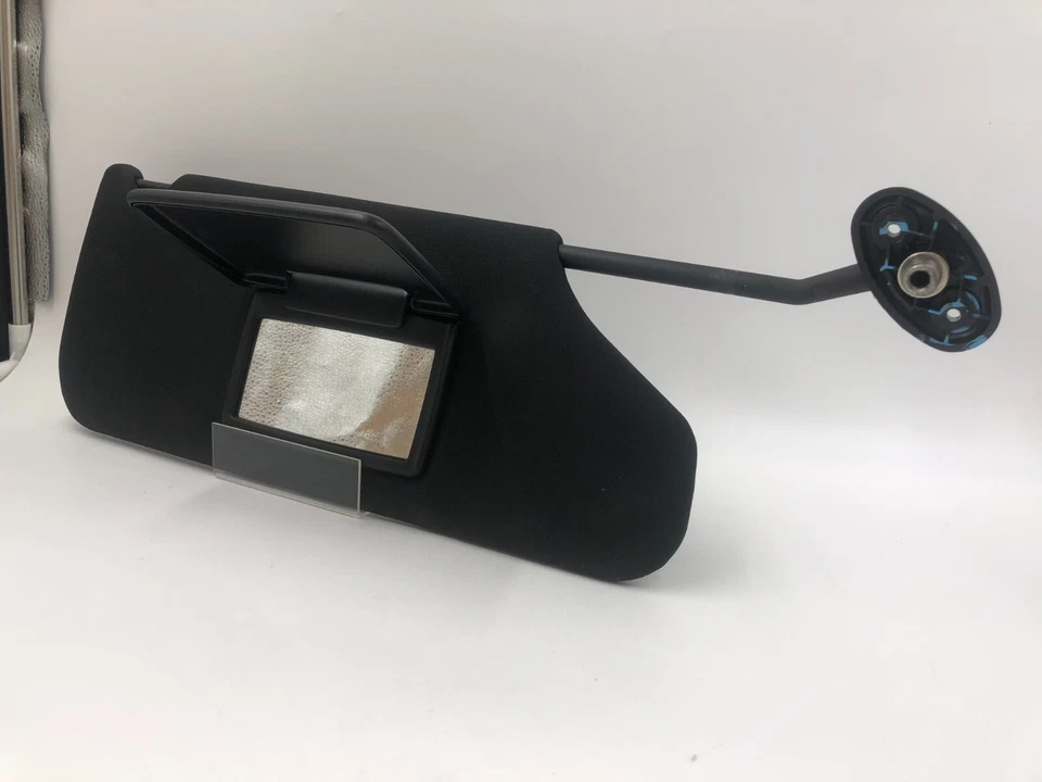 Черный оригинальный солнцезащитный козырек для пассажира Dodge Avenger 2011-2014 годов выпуска E02B51025 - Изображение 4 из 4