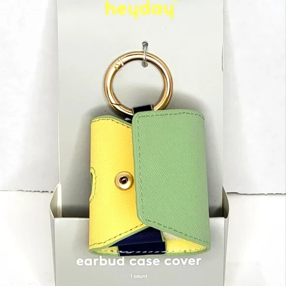 Heyday Earbud Case Cover for Air Pods Pro, Faux Leather with Clip, New