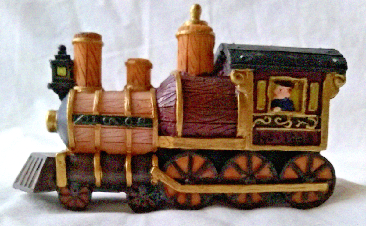 Vtg 1998 JCPenny Home Towne Express Christmas Ceramic Train
