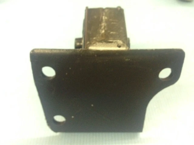 Juego de 4 piezas de montaje de motor y transmisión manual para 99-05 Mitsubishi Eclipse Galant 2,4 L Foto 4 de 4