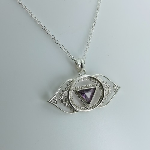 Natural Amethyst 925 Sterling Silver Ajna Chakra Pendant Chain Necklace - Picture 2 of 10
