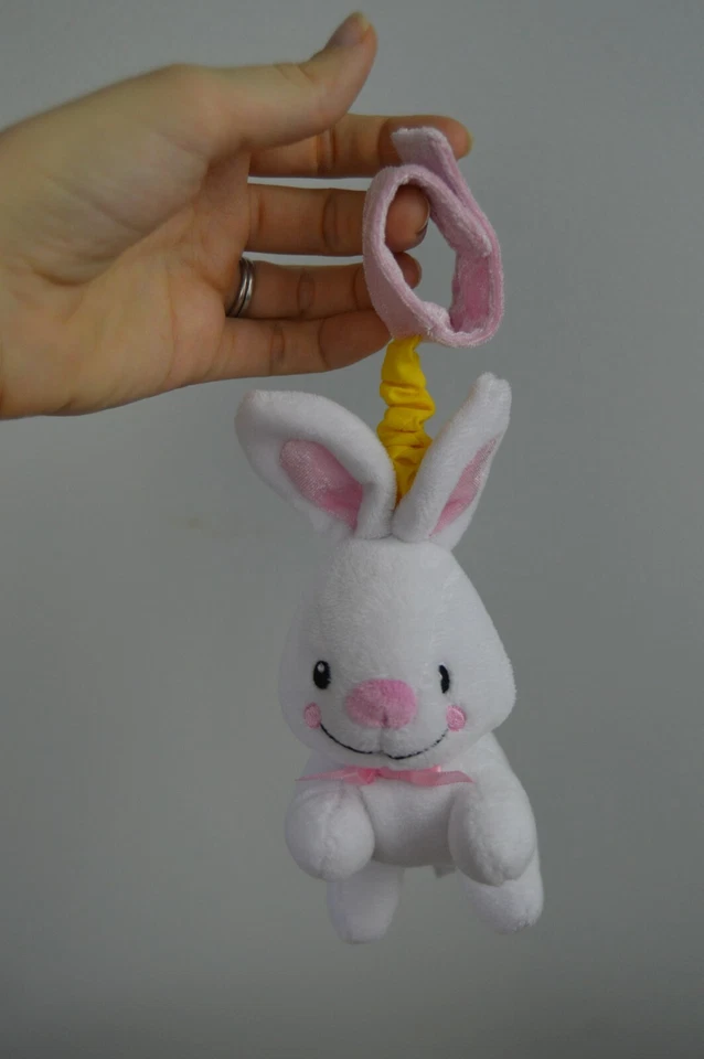 Fisher Price Conejo Blanco Peluche Juguete Sonajero Colgante Rosa Foto 2 de 4