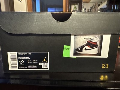 Jordan 1 Mid Gym Red Black Toe