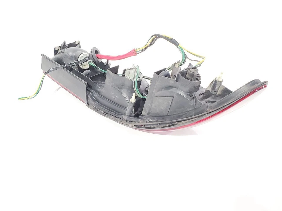 Luz trasera derecha Mitsubishi 3000GT 1991 1999 OEM 220-37598 Foto 4 de 4