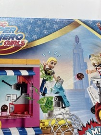 LEGO - DC Super Hero Girls  - 41231  - Harley Quinn to the Rescue (New & Sealed)