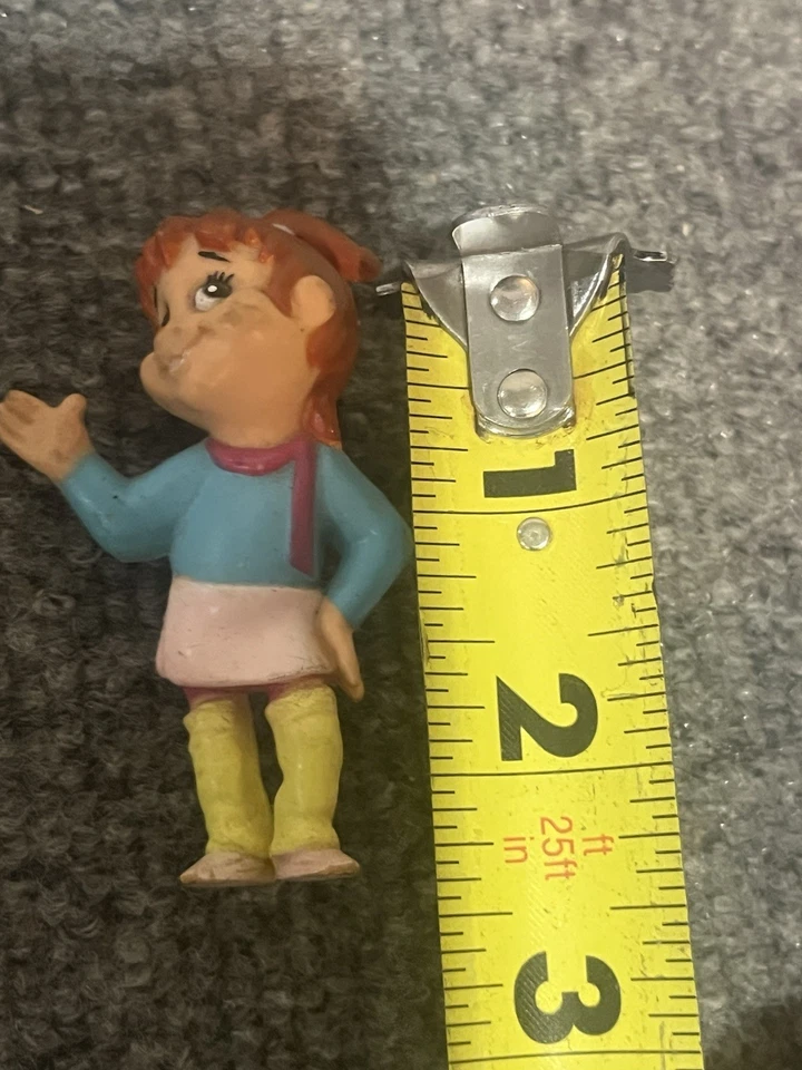 Vintage 1983 Brittany Chipette PVC Figure - Alvin and the Chipmunks - Image 2 of 4