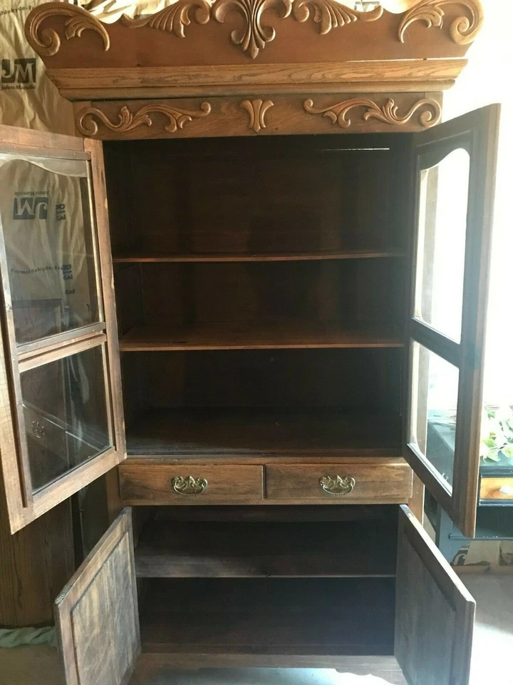 Antiguo armario chino de más de 100 años en buen estado. Todo hardware original Foto 2 de 4