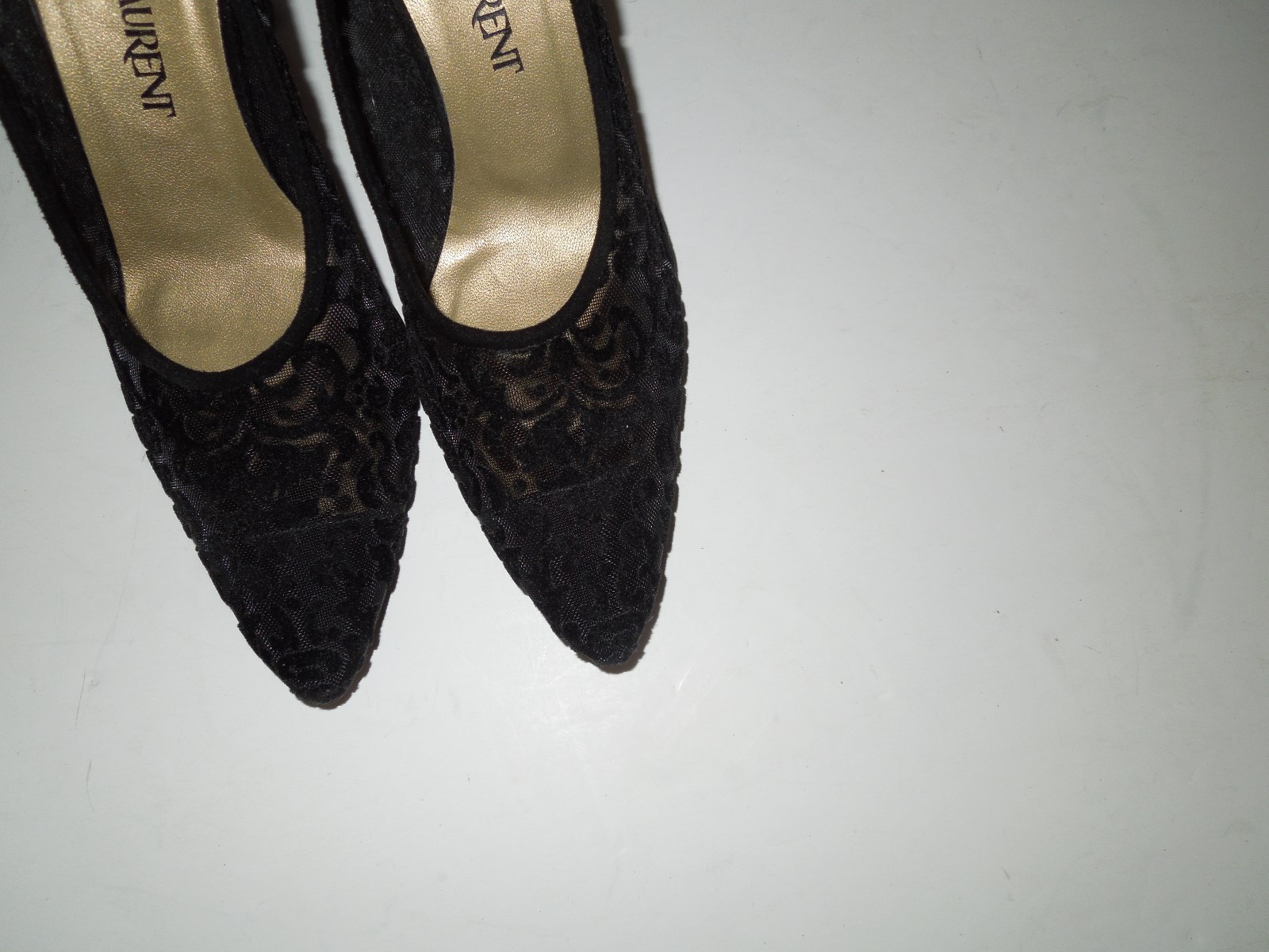 Scarpe décolleté vintage Yves Saint Laurent Clara nere in velluto burnout usate in ottime condizioni Italia 7 5N