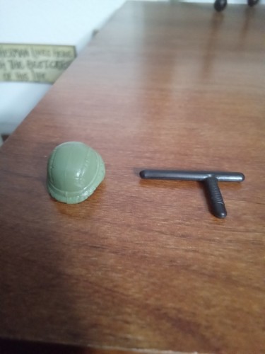 Vintage 1980s G.I. Joe Hasbro Original Figure/Accessory Lot Snake Eye's Uzi etc. - Picture 11 of 24