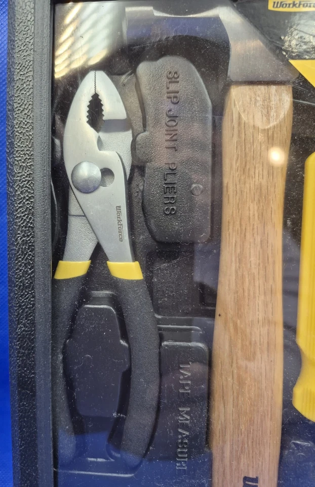 Work Force 5-Piece Home Tool Kit in Carry Case Hammer Pliers Screwdiver NEW - Image 3 of 4
