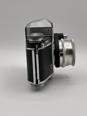 Exakta VX Ihagee Dresden Film Camera W/ ISCO-GOTTINGEN WESTANAR F