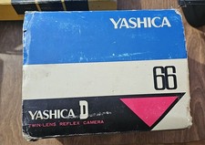 Yashica-D TLR Med Format Vintage Film Twin-Lens Camera Photography Antique