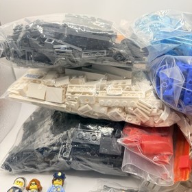 LEGO City Police Station 60141 - Retired - 100% complete - No Manual