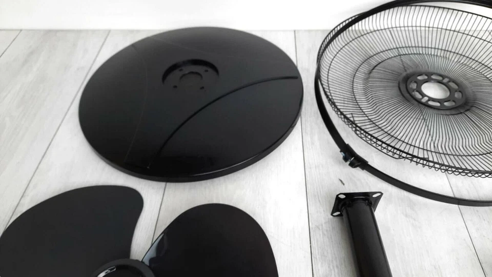 Ventilador de pie Taurus Greco 16CR 40W negro - Imagen 3 de 4