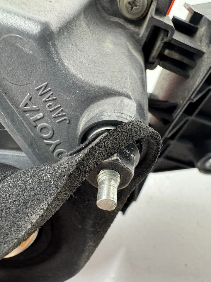 Luz trasera exterior lateral derecha Lexus GS350 2013 2014 2015, GS450h Foto 4 de 4