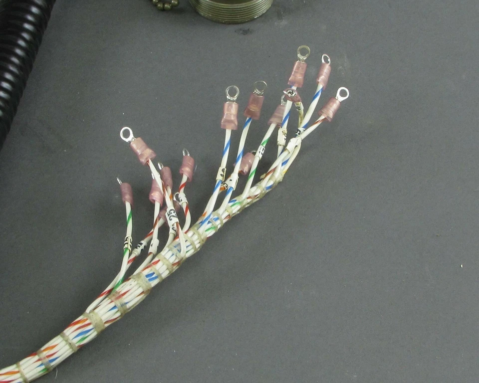 Connector, MS3108B-28-20S, Right Angle, 14 Sockets, Amphenol 9760 - 28P CAP - Image 3 of 4